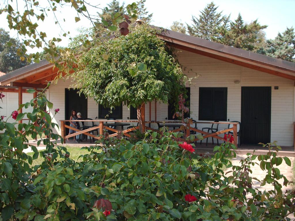 Settebello Village Lido Di Fondi Exteriör bild