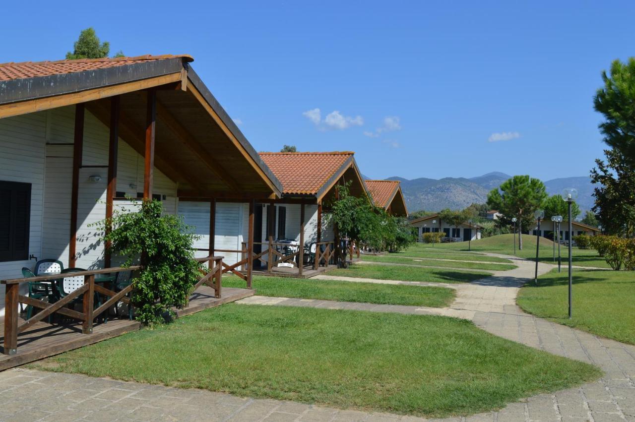Settebello Village Lido Di Fondi Exteriör bild